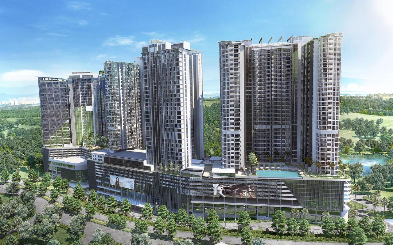 D'Pristine Medini By The One - 8Min Walk To Legoland Apartment Нусаджая Екстериор снимка
